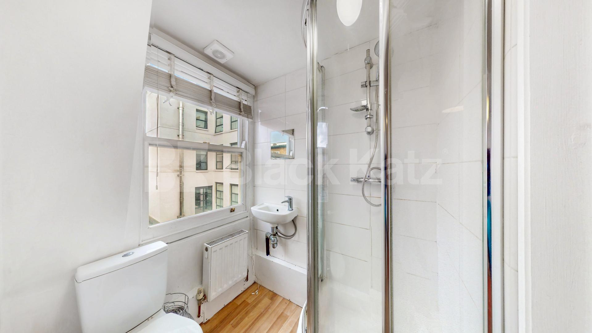 Bright & Spacious 2-Bed Flat to Rent – Minutes from Camden Town Station Camden High Street, Camden